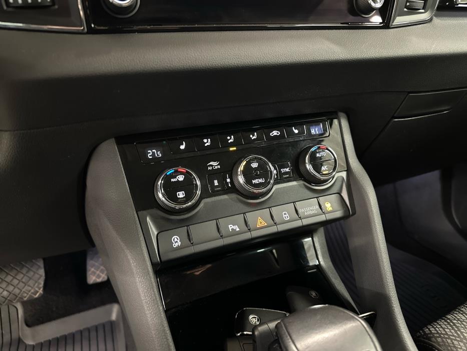 SKODA Karoq 2022