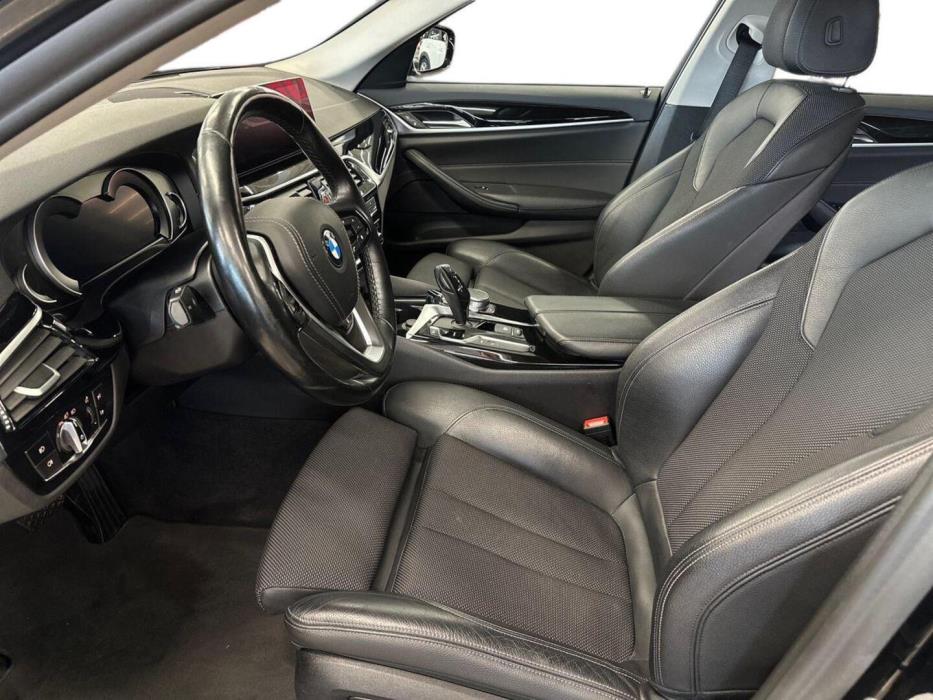 BMW 530 2019