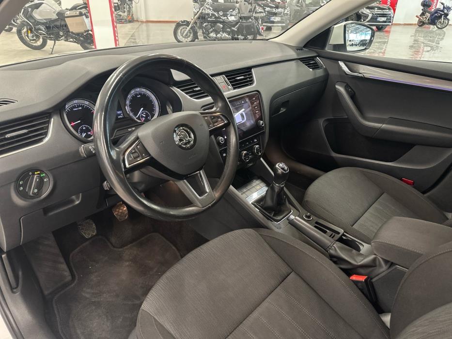 SKODA Octavia 2019