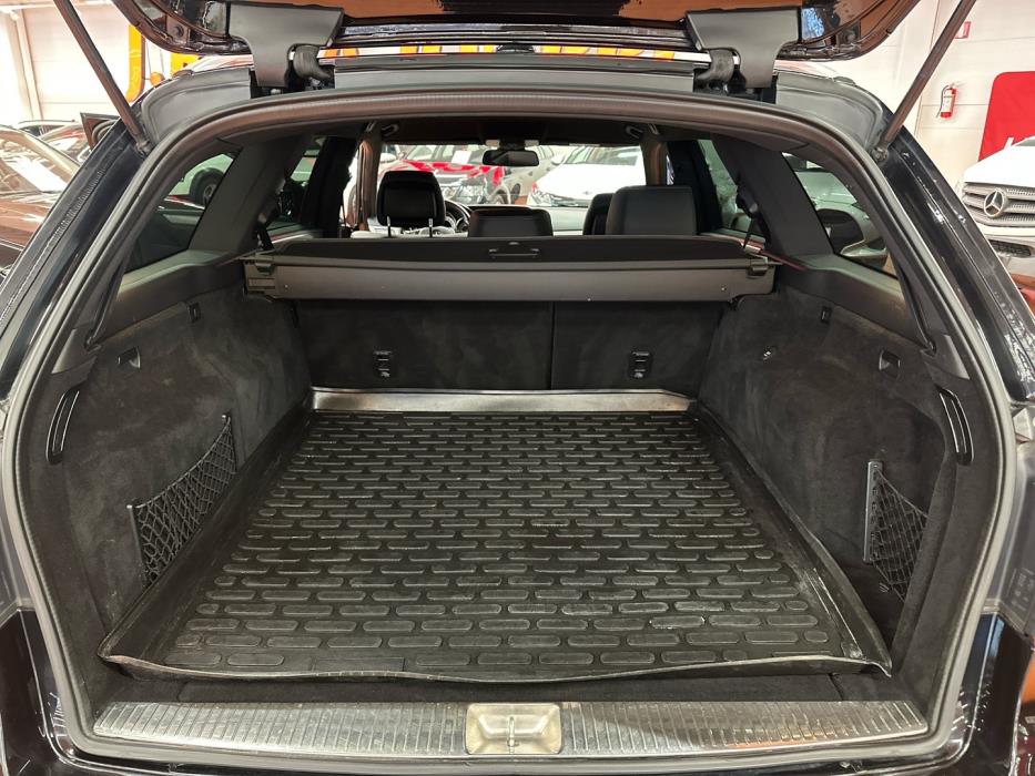 MERCEDES-BENZ E 2013