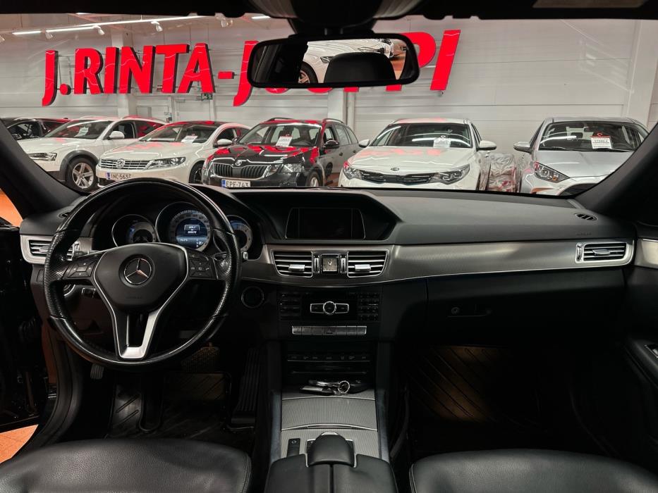 MERCEDES-BENZ E 2013