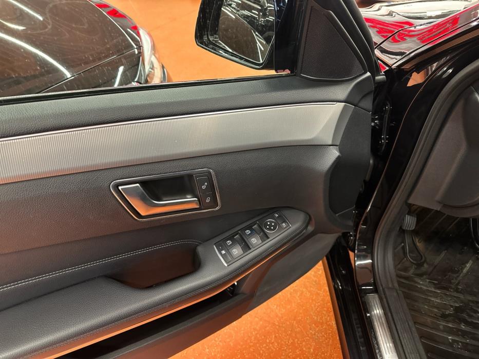 MERCEDES-BENZ E 2013