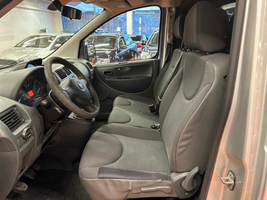 TOYOTA Proace 2014