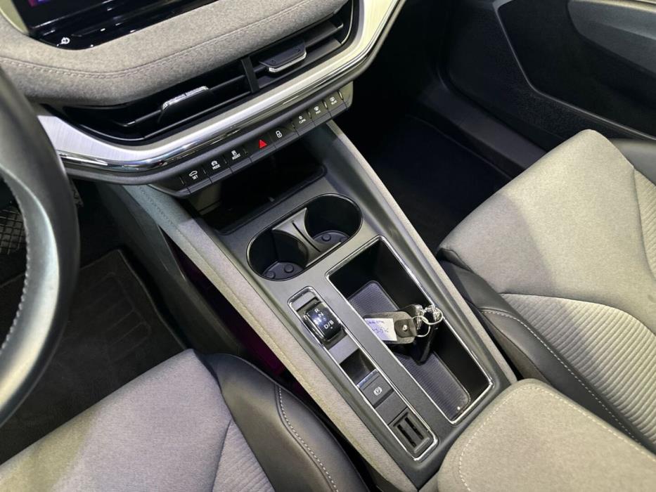 SKODA Enyaq 2021