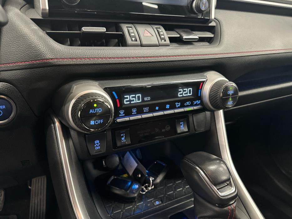TOYOTA RAV4 Plug-in 2021