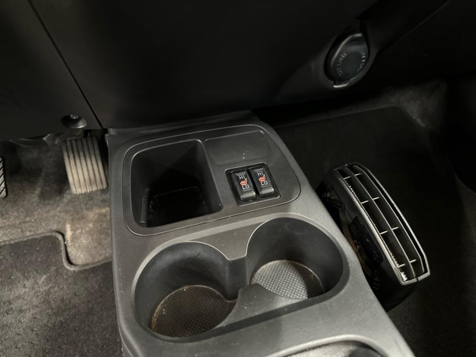 MITSUBISHI Space Star 2015