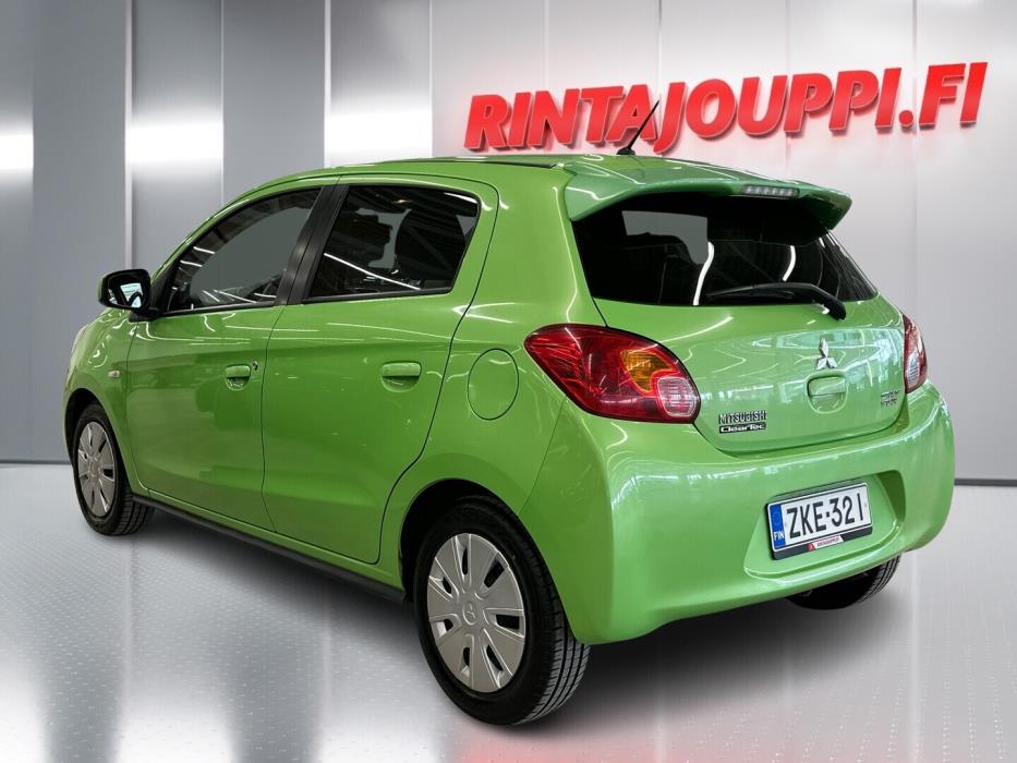 MITSUBISHI Space Star 2015