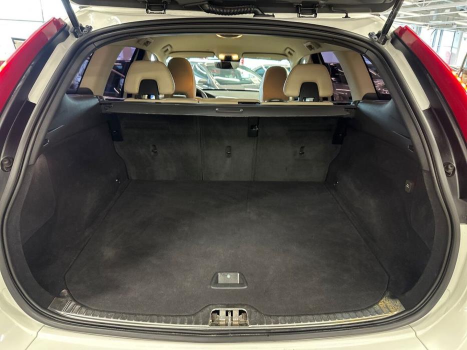 VOLVO XC60 2016