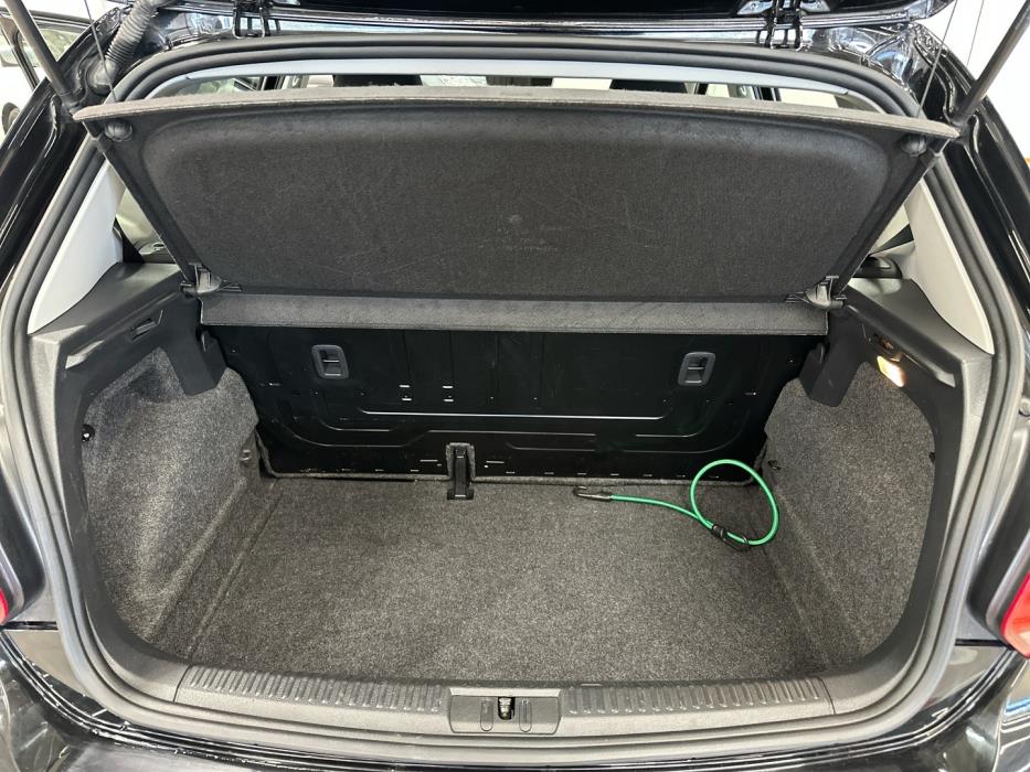 VOLKSWAGEN Polo 2017