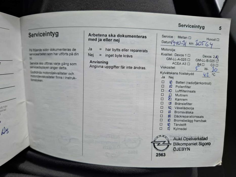 OPEL Insignia 2014