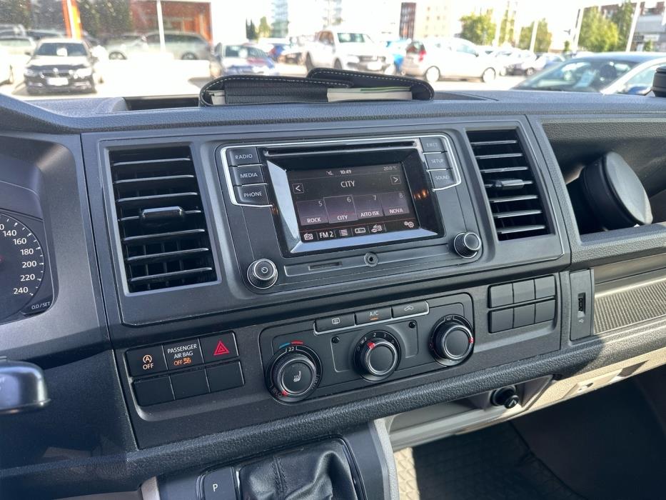 VOLKSWAGEN Transporter 2019