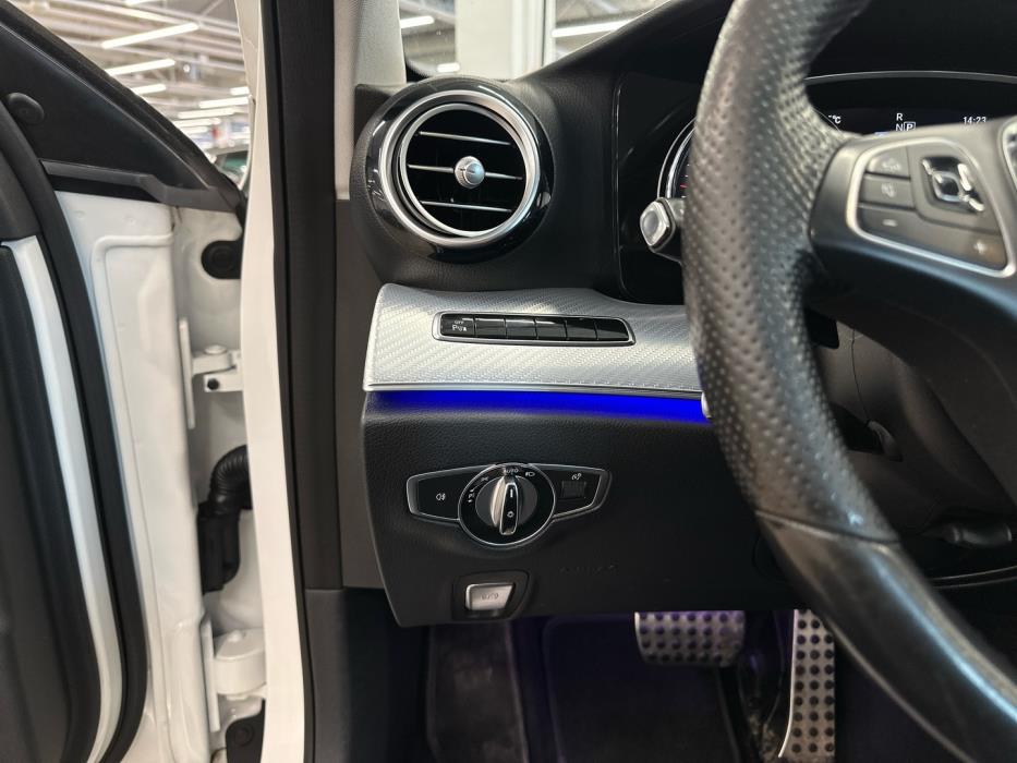 MERCEDES-BENZ E 2017