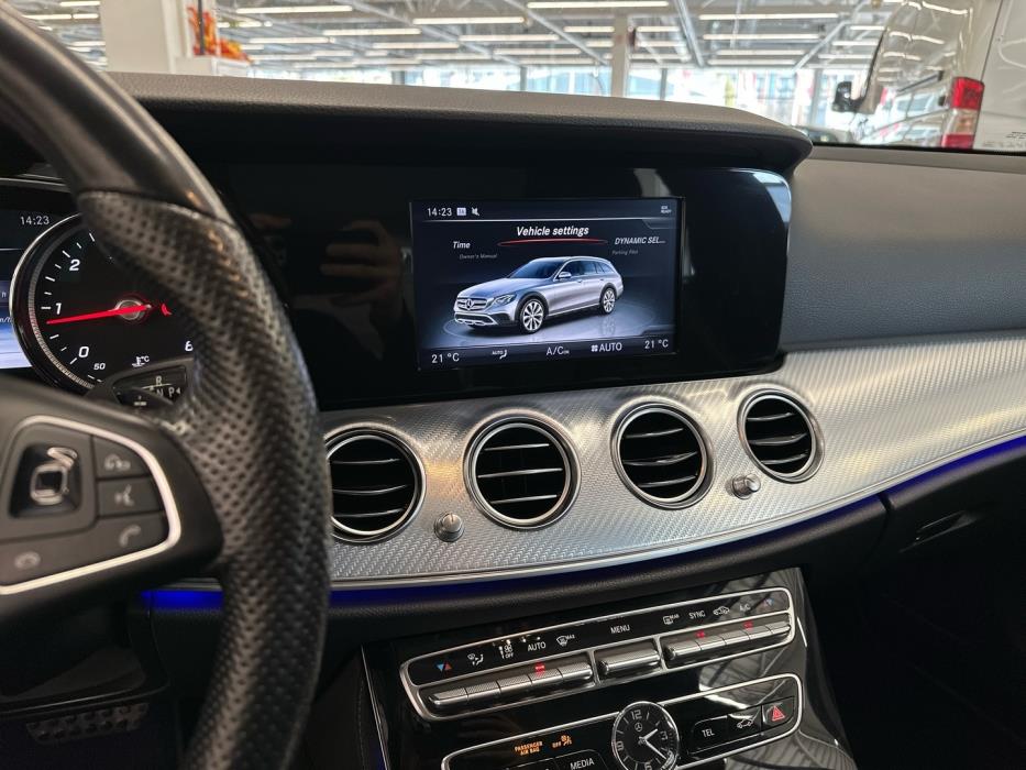 MERCEDES-BENZ E 2017