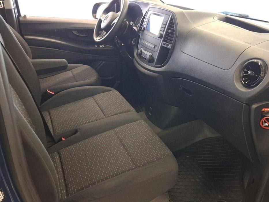 MERCEDES-BENZ Vito 2022