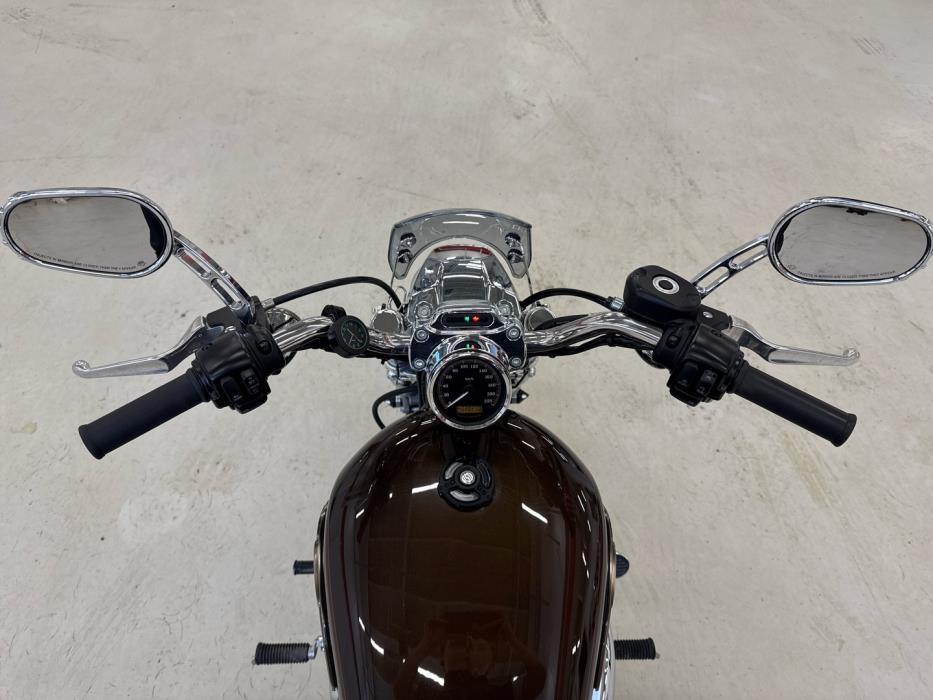 HARLEY-DAVIDSON SPORTSTER 2013