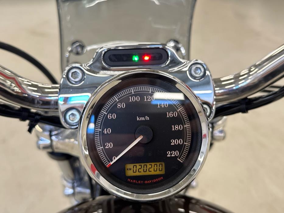 HARLEY-DAVIDSON SPORTSTER 2013