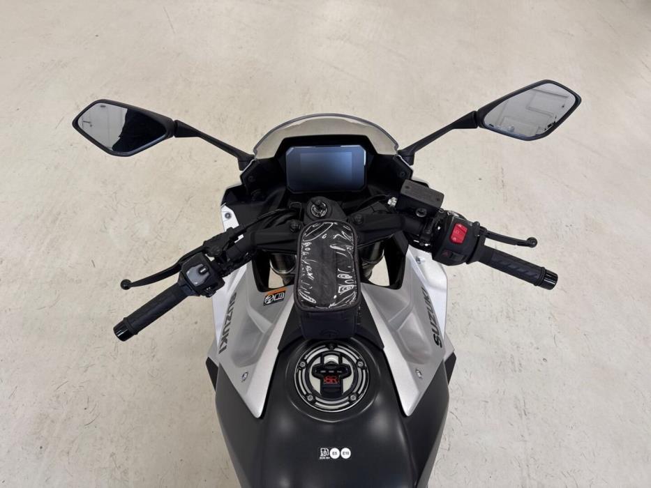 SUZUKI GSX 2024