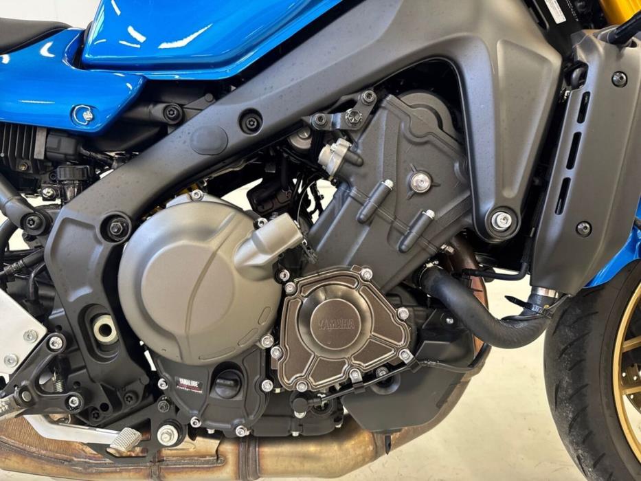 YAMAHA XSR 2024