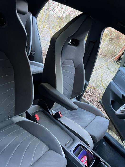 VOLKSWAGEN ID.3 2024