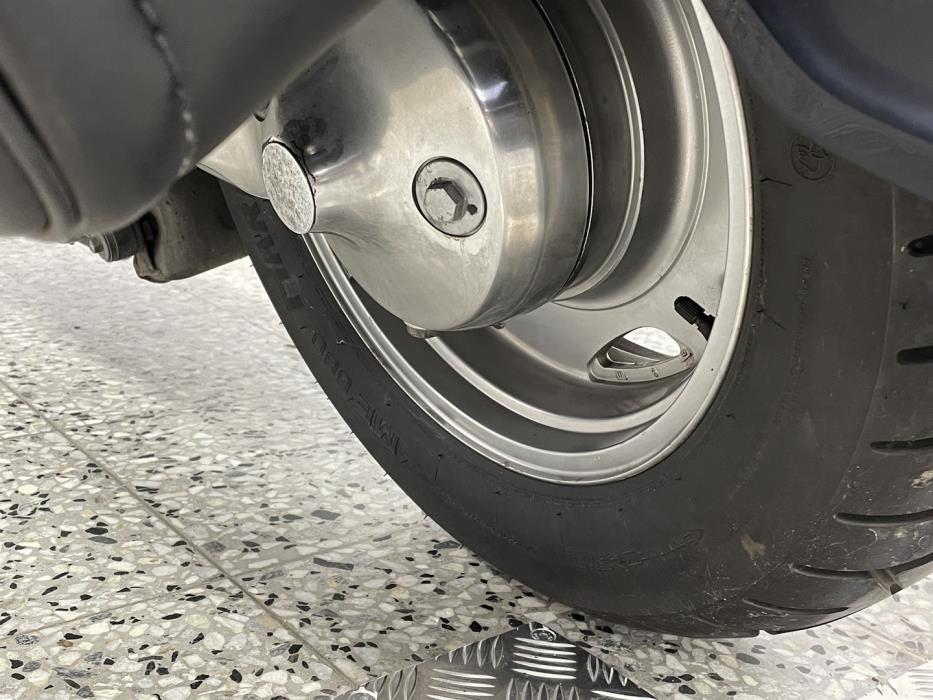 SUZUKI INTRUDER 2006