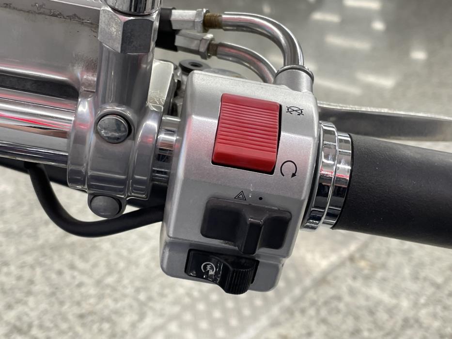 SUZUKI INTRUDER 2006