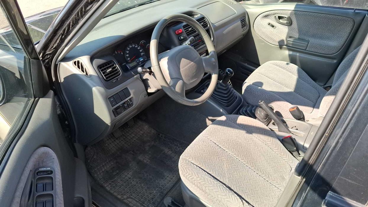 SUZUKI Vitara 2003