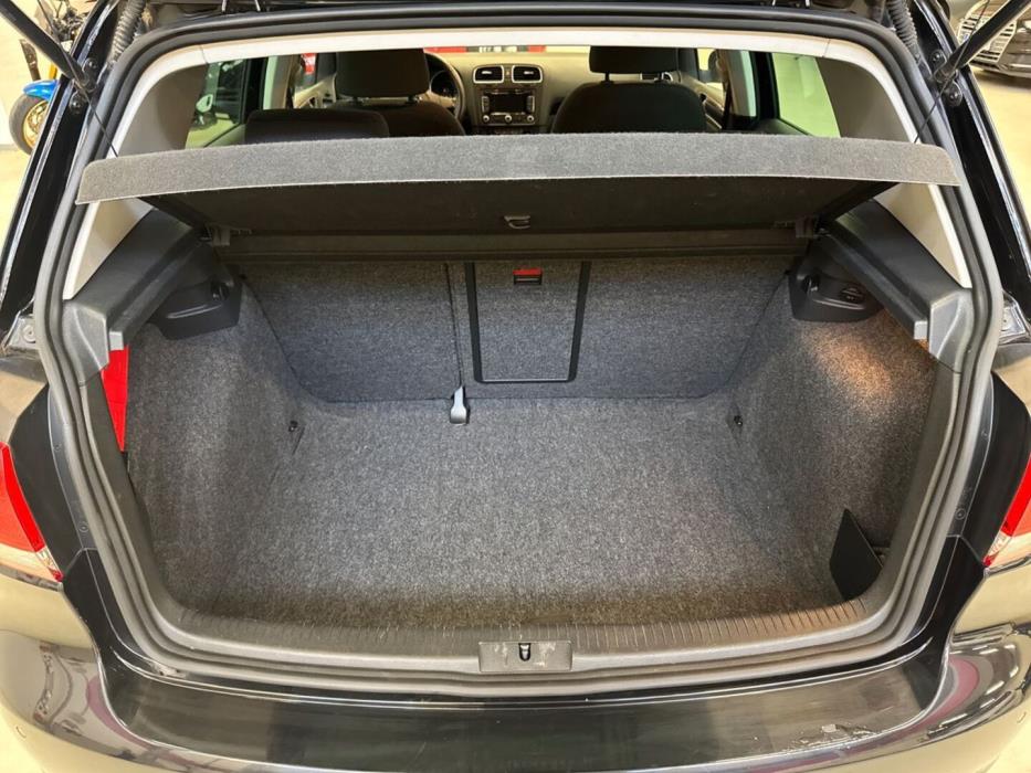 VOLKSWAGEN Golf 2011