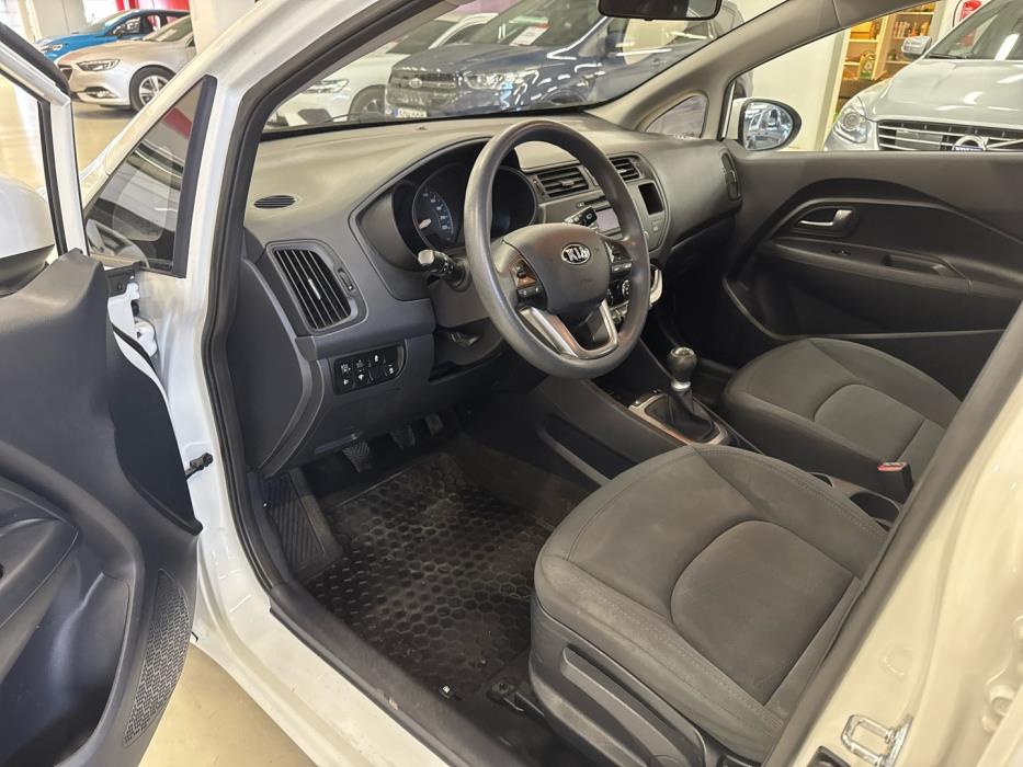 KIA Rio 2013