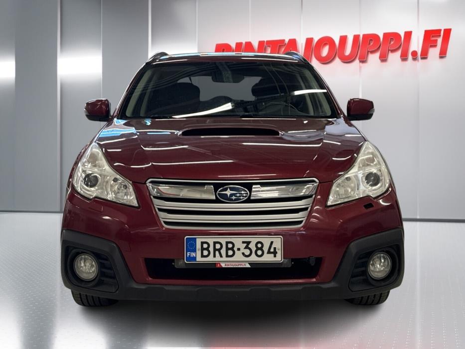 SUBARU Outback 2013