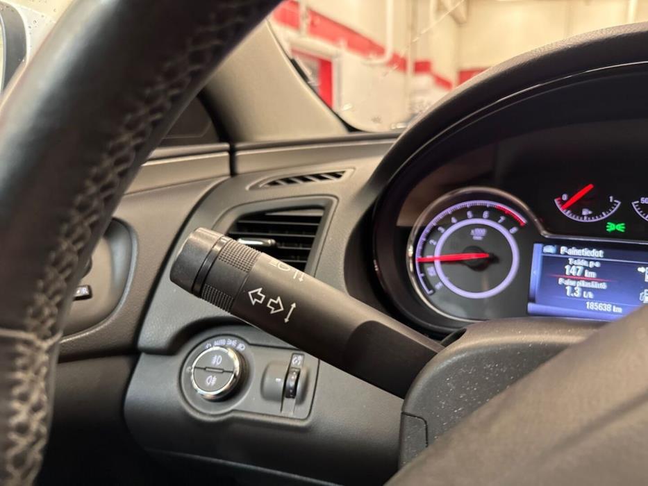OPEL Insignia 2014