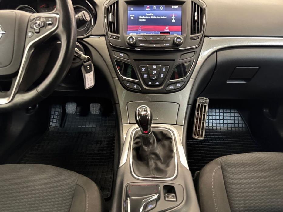 OPEL Insignia 2014