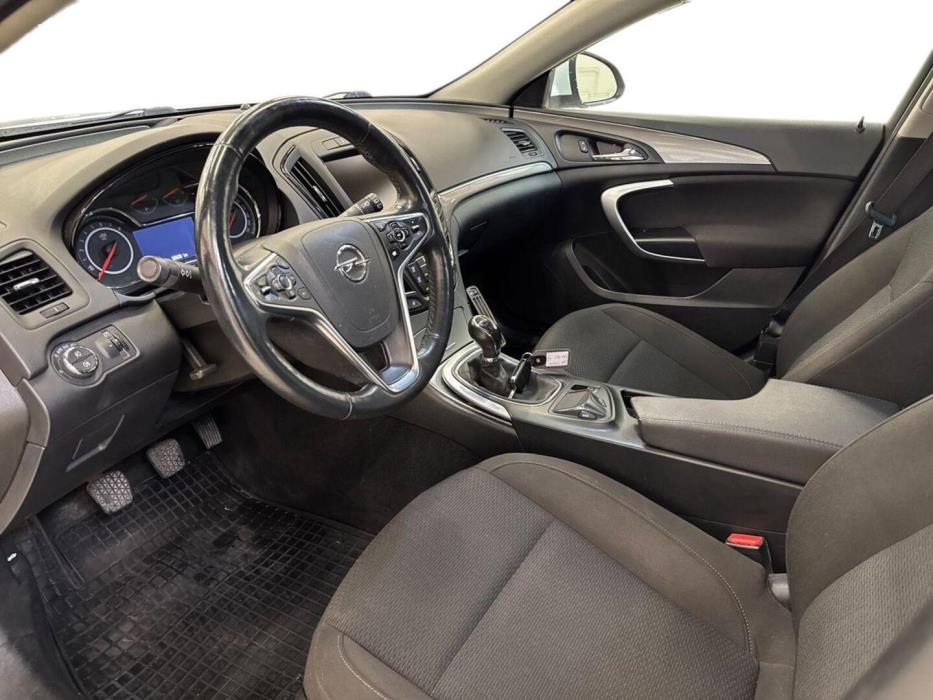 OPEL Insignia 2014