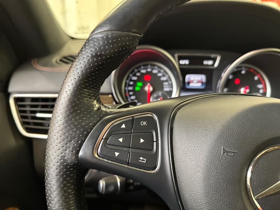 MERCEDES-BENZ GLE 2016