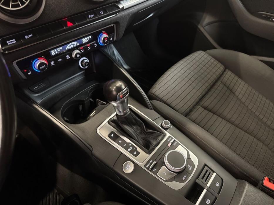 AUDI A3 2017