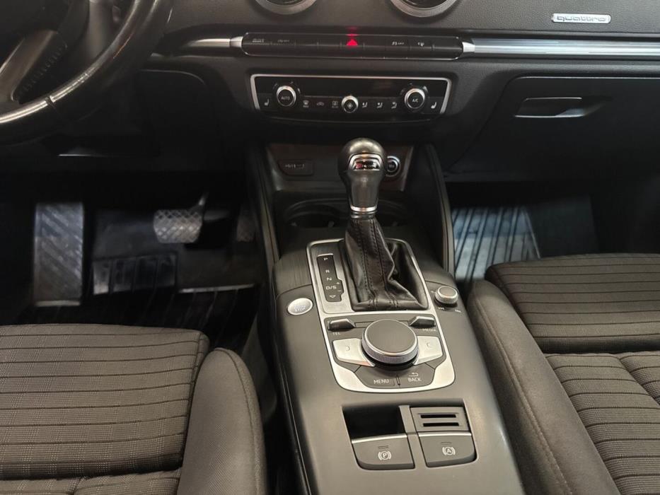 AUDI A3 2017