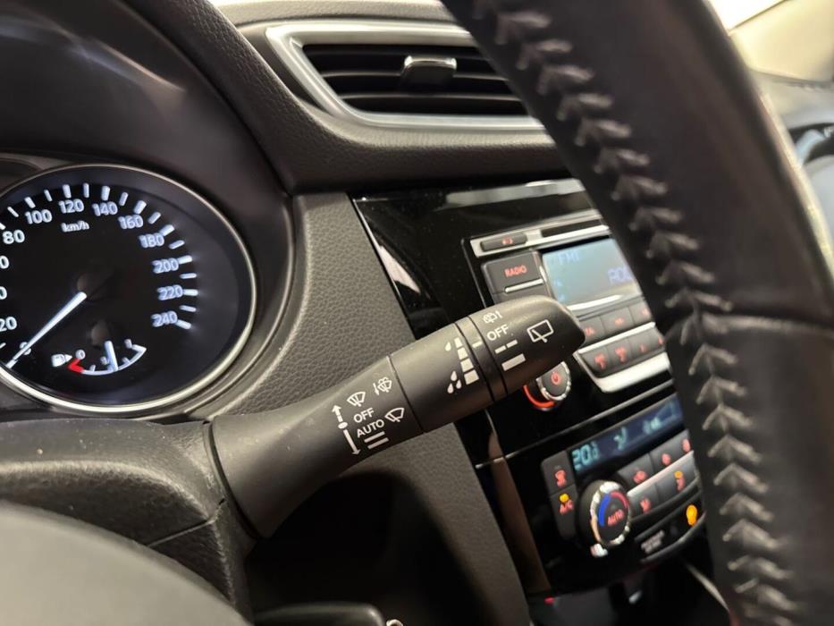 NISSAN Qashqai 2018