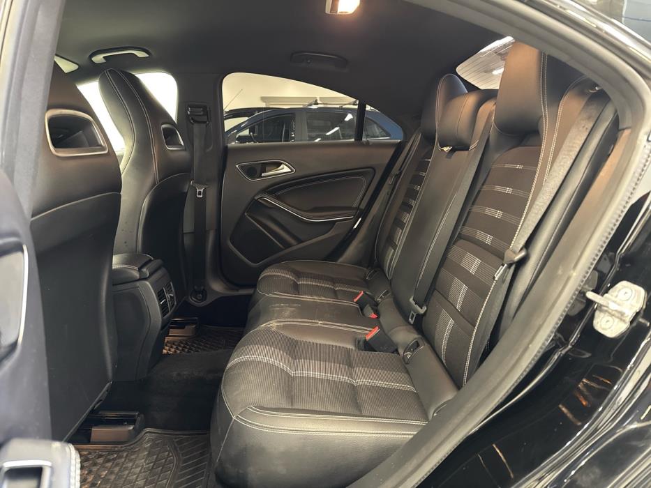 MERCEDES-BENZ CLA 2019