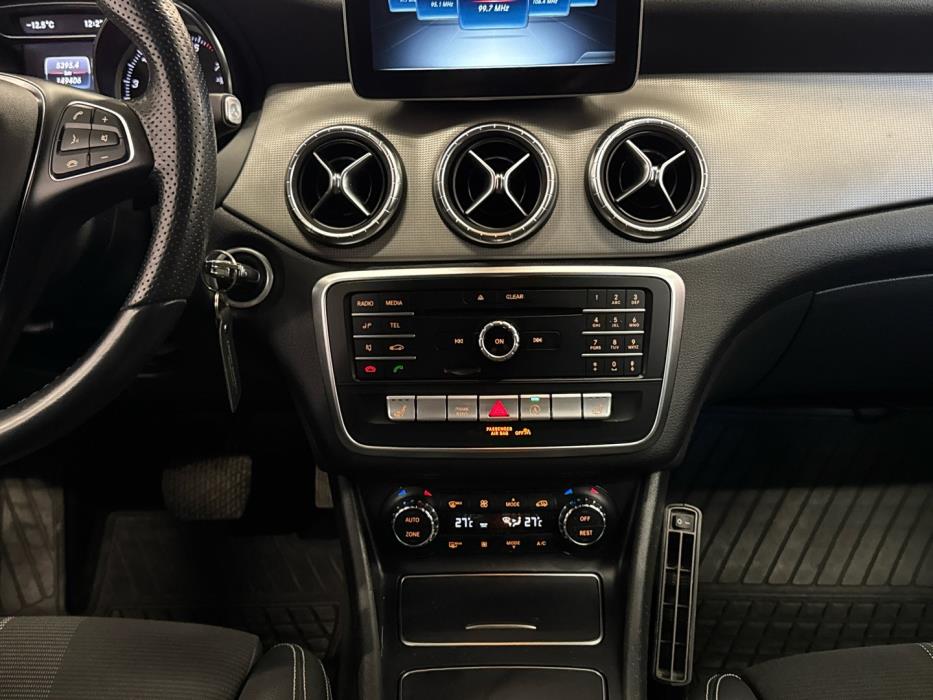 MERCEDES-BENZ CLA 2019