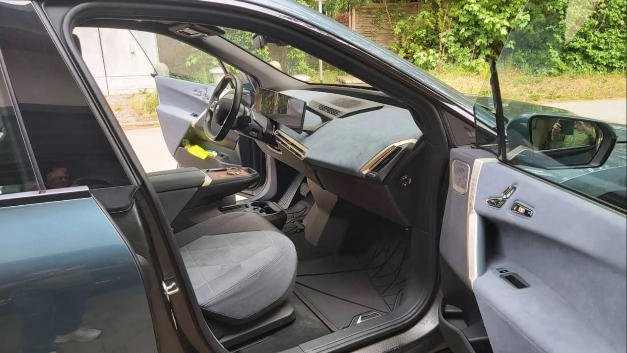 BMW iX 2021