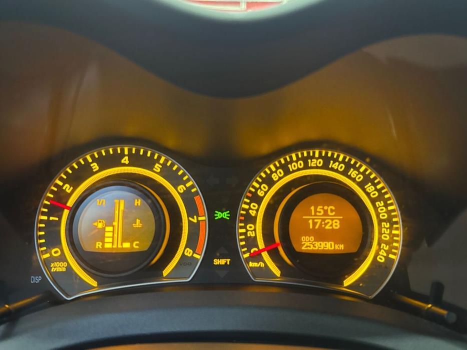 TOYOTA Auris 2009