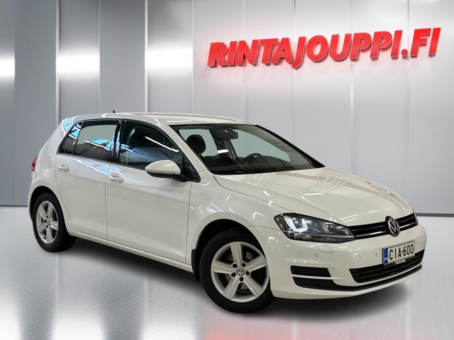 VOLKSWAGEN Golf 2014