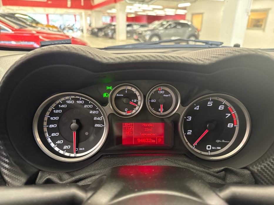 ALFA ROMEO Mito 2011