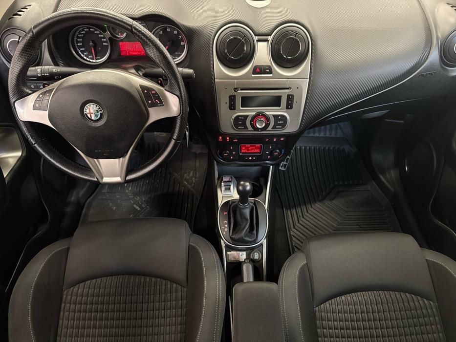 ALFA ROMEO Mito 2011