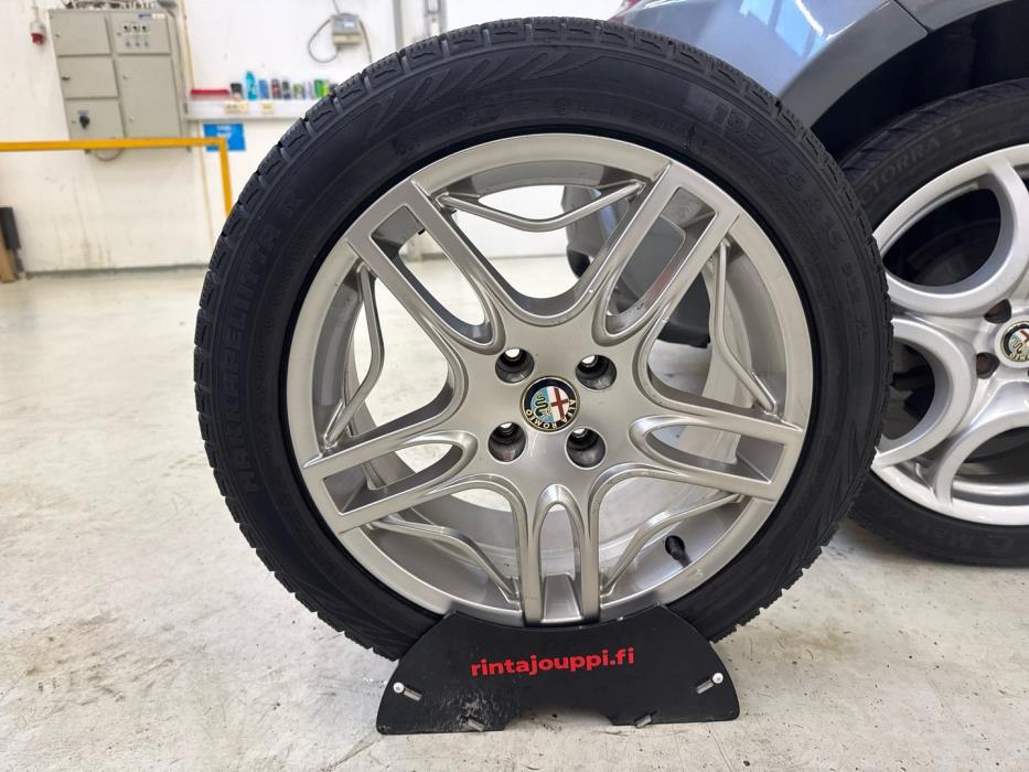 ALFA ROMEO Mito 2011