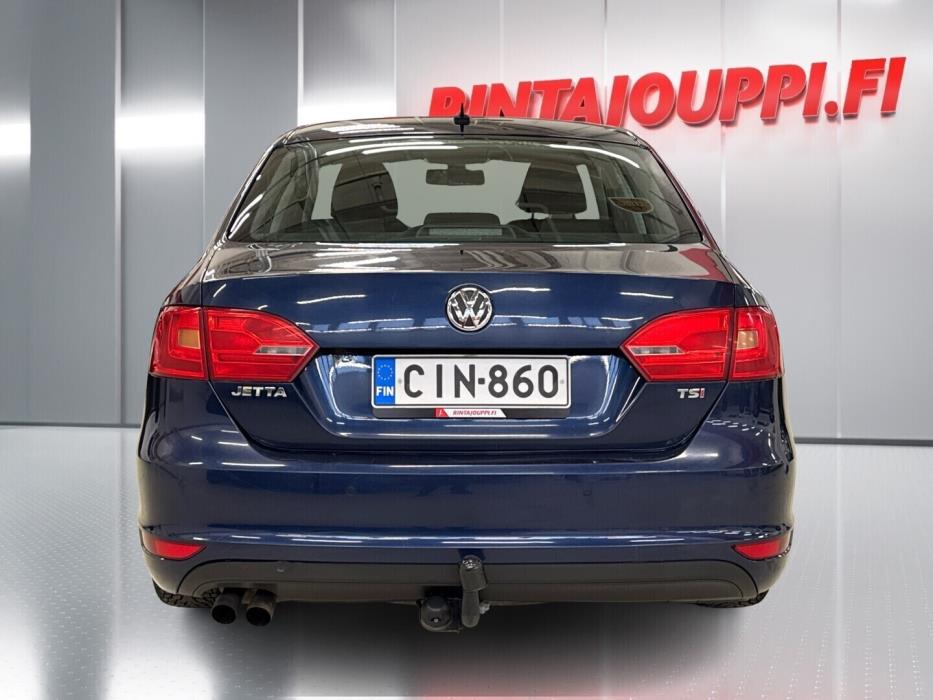 VOLKSWAGEN Jetta 2012