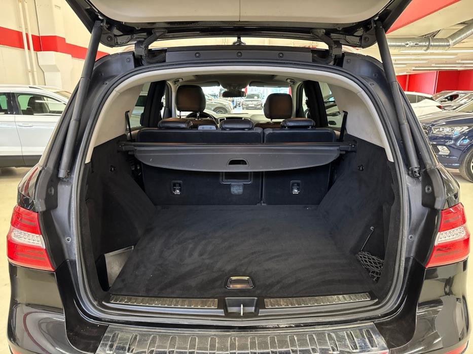 MERCEDES-BENZ ML 2011