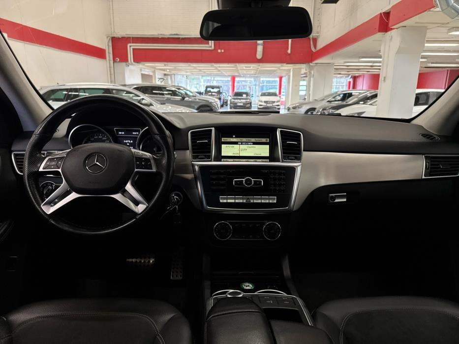 MERCEDES-BENZ ML 2011