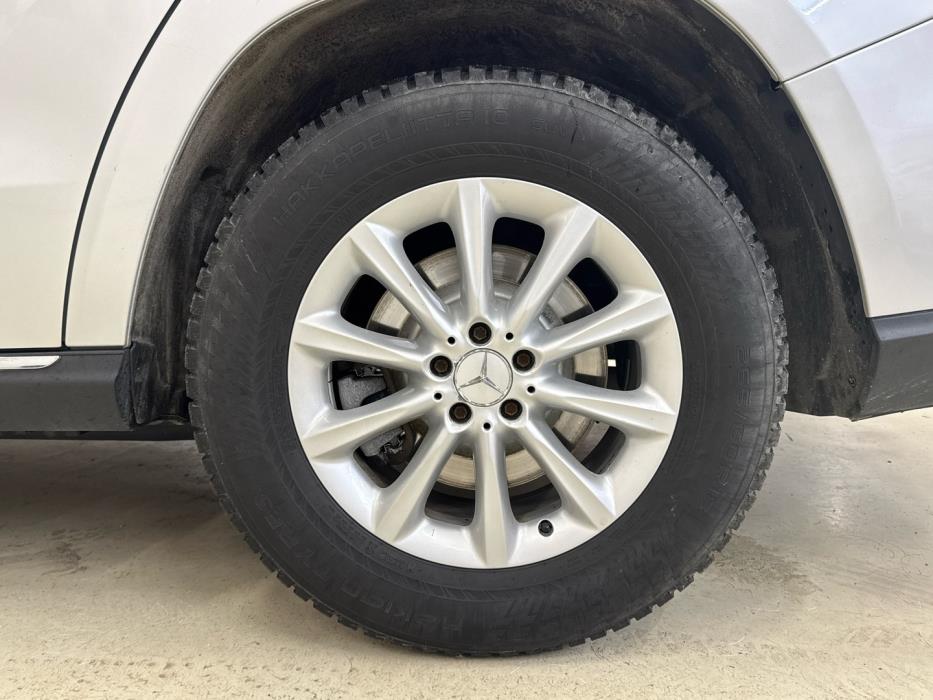 MERCEDES-BENZ GL 2013