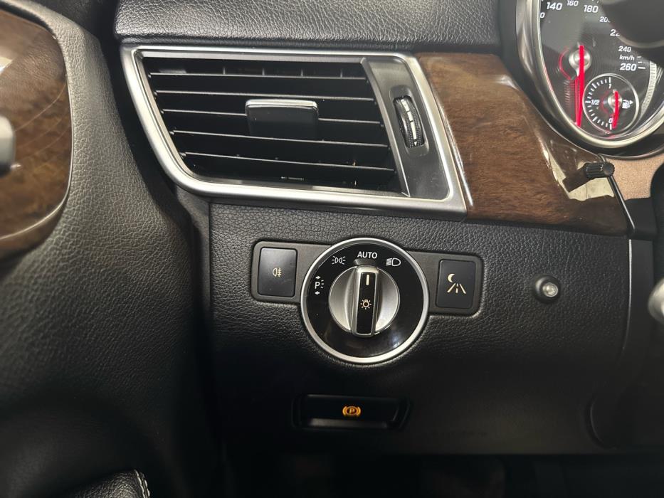 MERCEDES-BENZ GL 2013