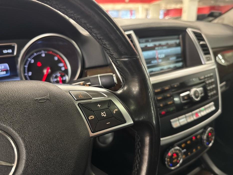 MERCEDES-BENZ GL 2013